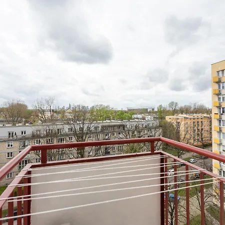 Daire Saska Kepa 2-bedroom By Bookinghost