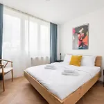 Saska Kępa 2-bedroom Apartament