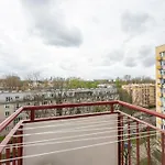 Apartament Saska Kępa 2-bedroom